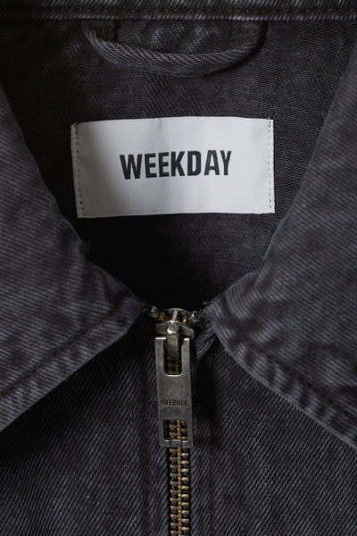 限定値下げ　weekday 25/32 Ash Black 新品 standard midweight zip hoodie - Black | Weekday WW