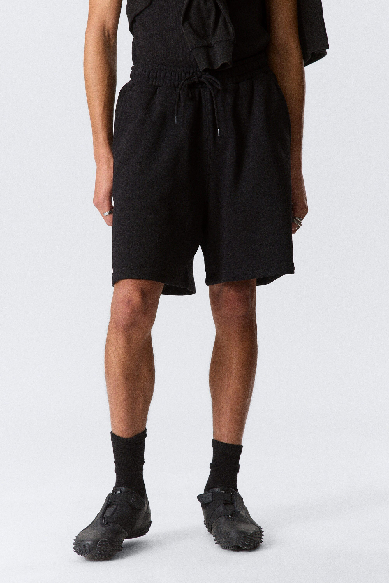 relaxed terry shorts - Black | Weekday WW
