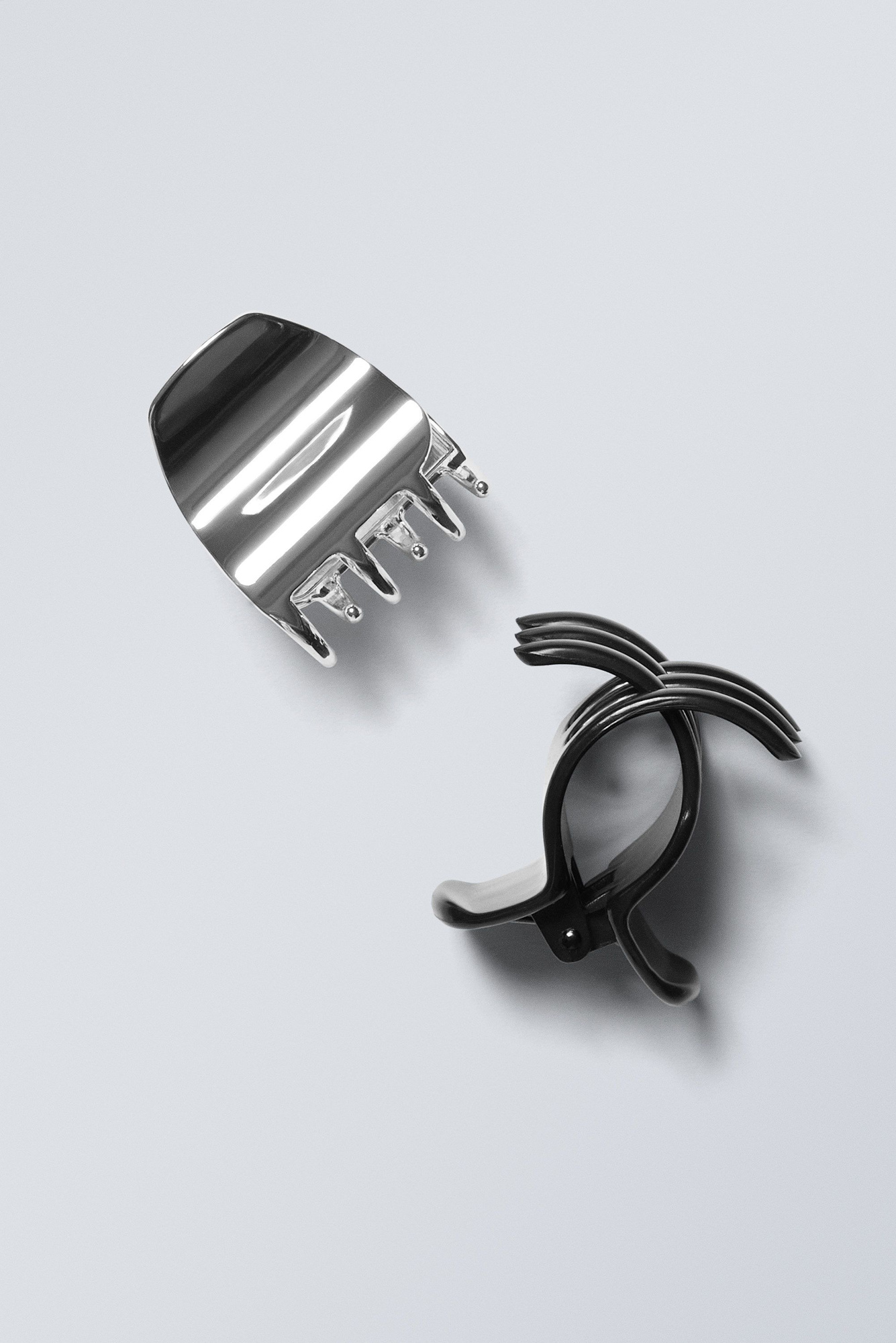 【MARITHE】 REGULAR LOGO MINI HAIR CLIP 2PACK− BLACK Amazon.com : laxizar Claw Clip Hair Clip 8 Pack 4.3 Ihch