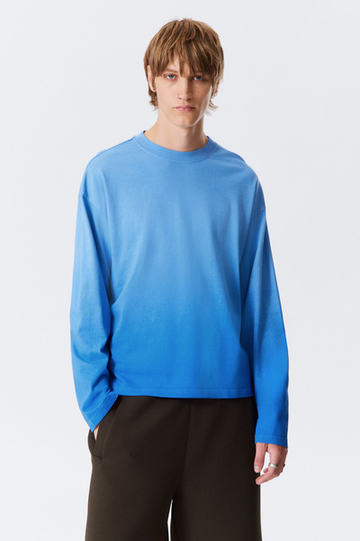 great boxy long sleeve t-shirt - Blue Fade | Weekday WW