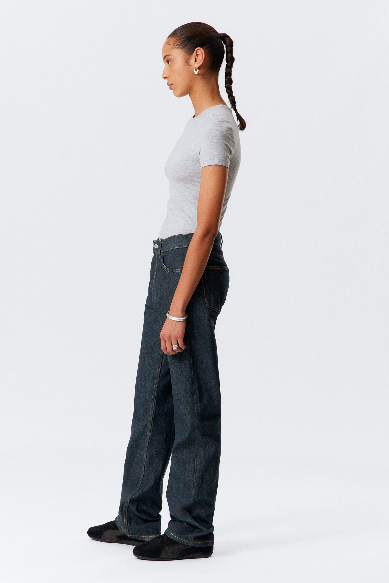 パンツ Classic Mid-rise Straight-leg Jeans 2 Women's Jeans Classic Straight Mid Rise | Levi's® US