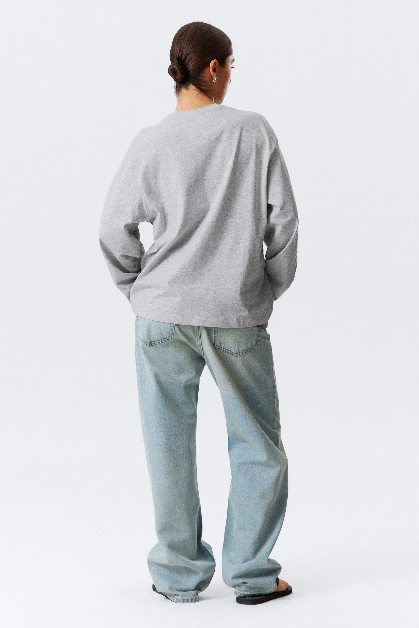 long-sleeved boxy cotton t-shirt - Grey Melange | Weekday WW