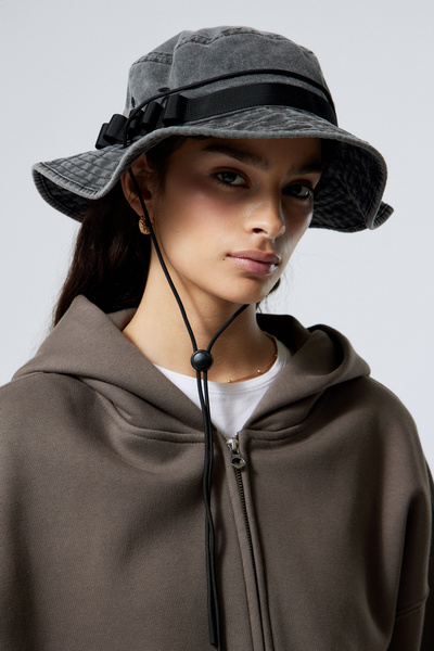 ☆WEEKDAY☆ UTILITY BUCKET HAT 帽子 ハット BLACK WEEKDAY】新作♪ UTILITY BUCKET HAT 帽子 ハット【関送込