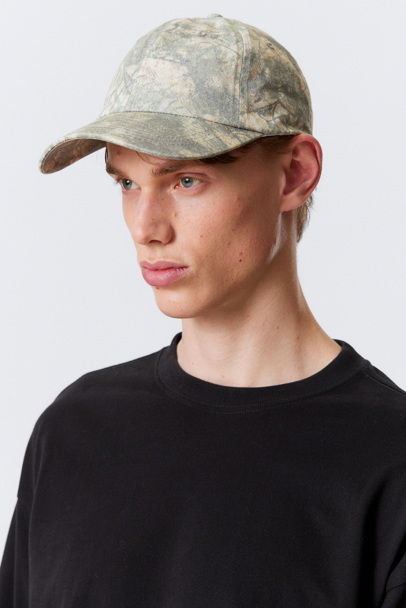 printed baseball cap - Faded Woodland - Beige | Weekday WW