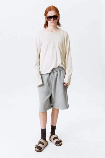 ★EXPIRED GIRL★STUD SHORTS MELANGE GREY★正規品/韓国送料込 baggy knee-length skater shorts - Grey Melange | Weekday WW