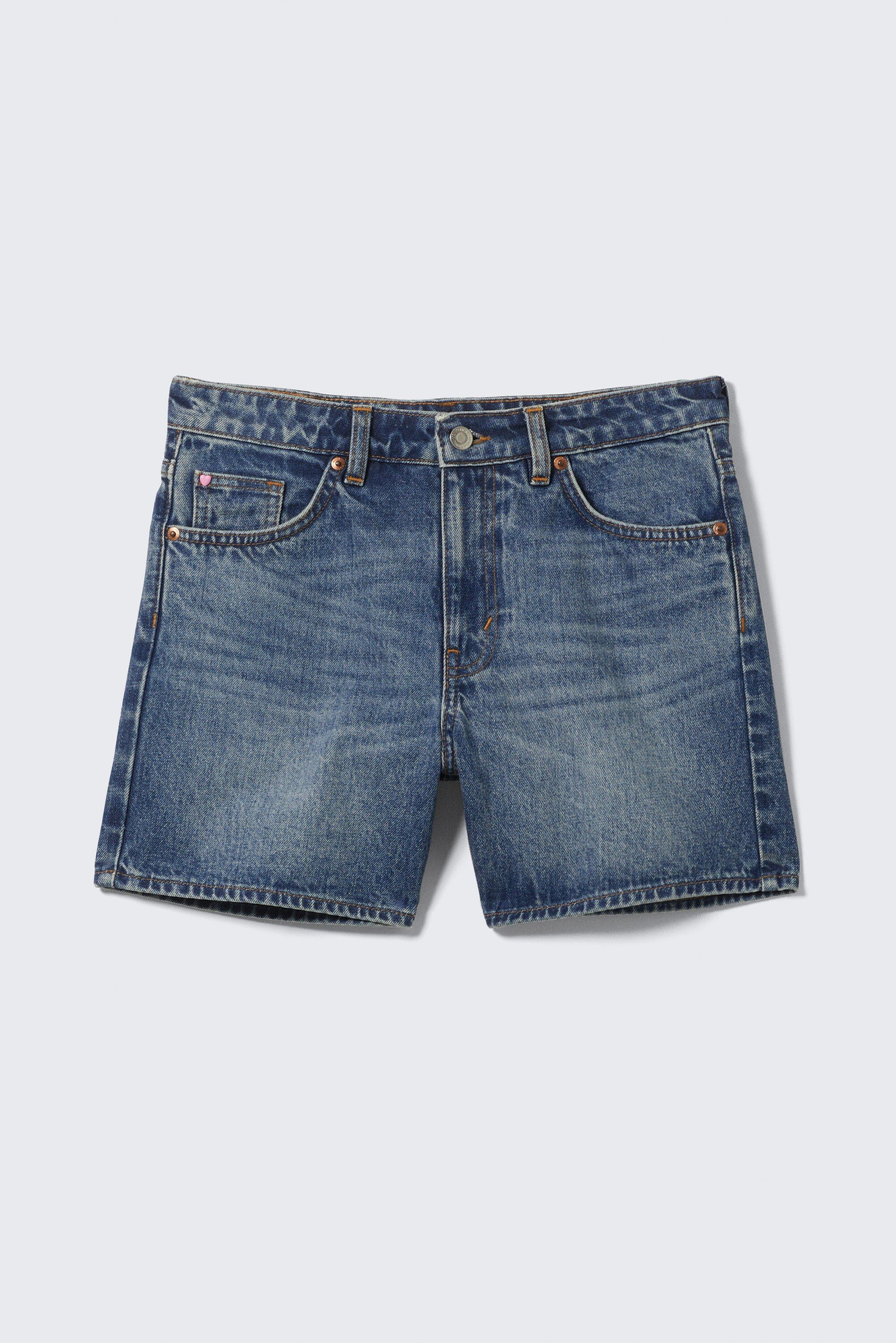 ショートパンツ [MATINKIM]cut line point denim shorts in blue MATIN KIM CUT LINE POINT DENIM SHORTS IN BLUE – SeoulSeoul