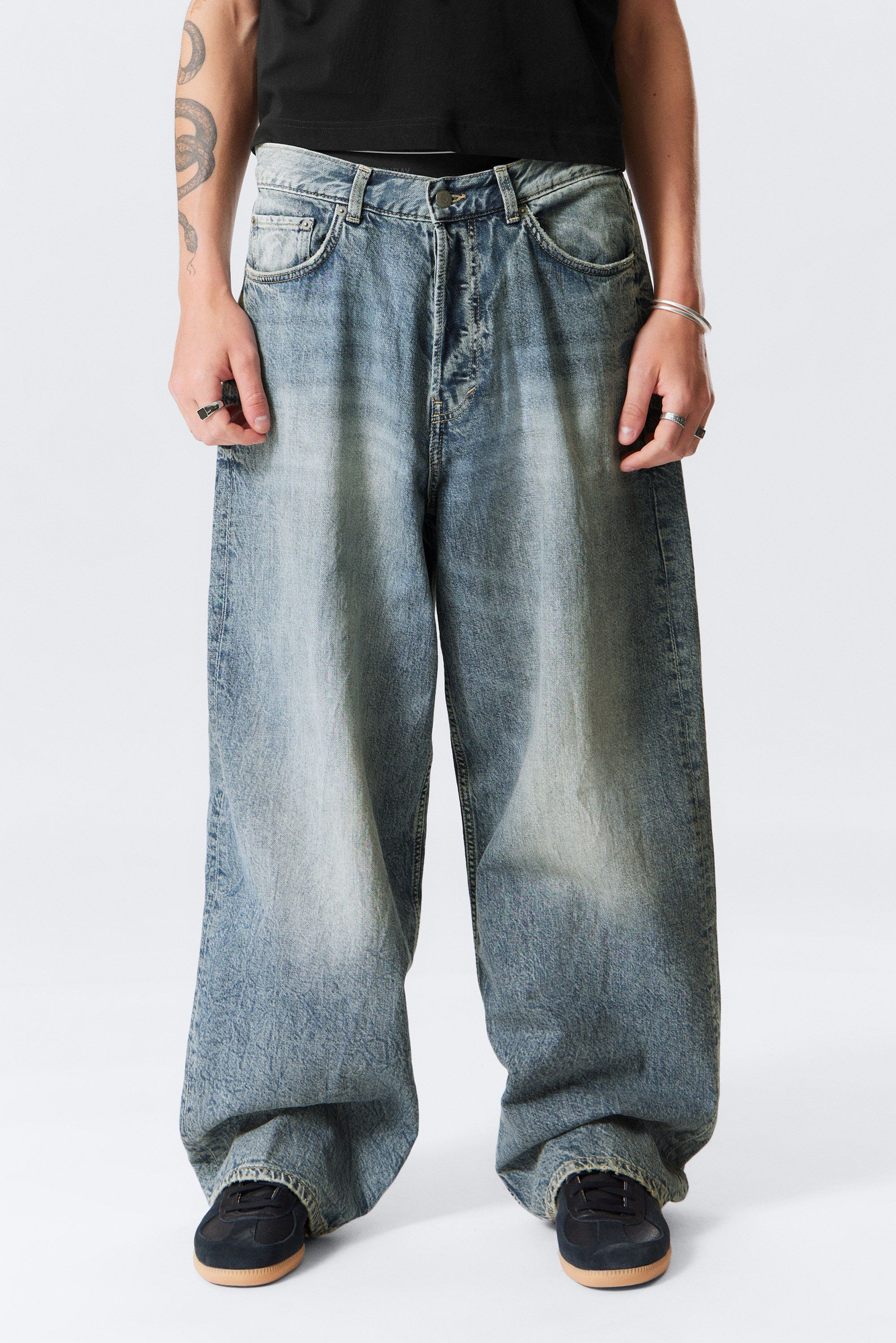 WEEKDAY Astro Loose Baggy Jeans（W29/L32) astro loose baggy leg jeans - Tuned Black - Black | Weekday WW