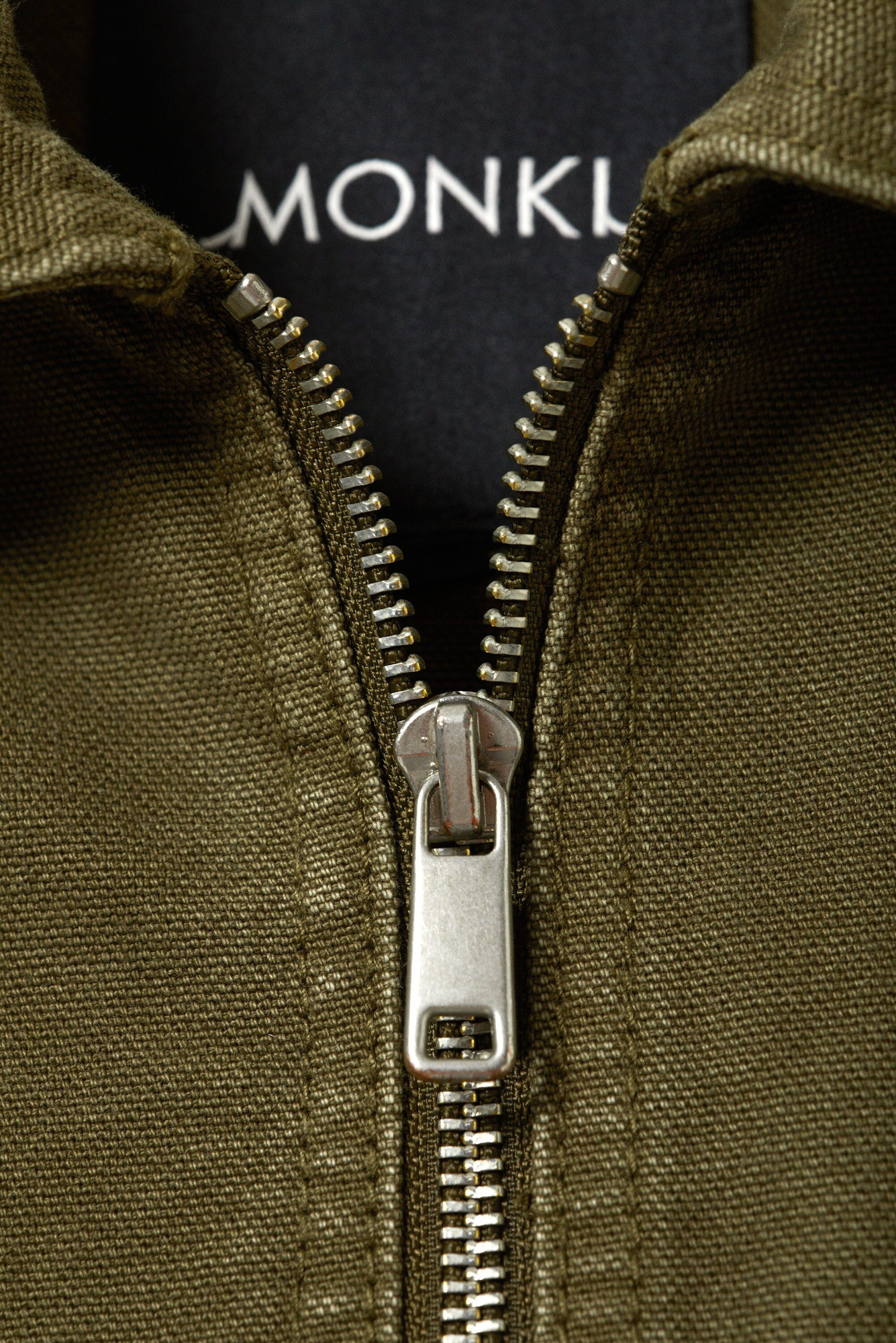 two-way zip oxford jacket - Dark Khaki Green | Monki NO