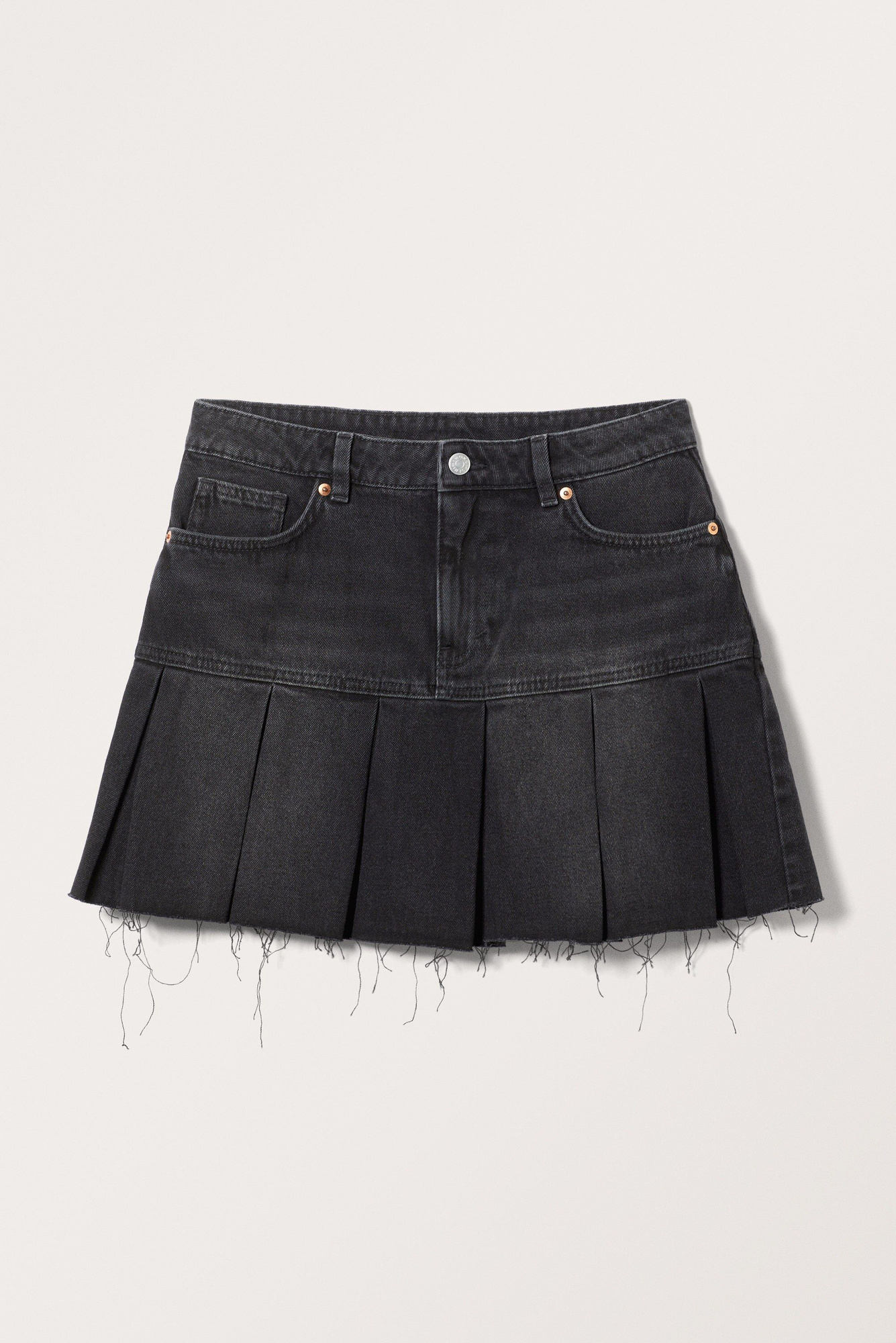 ★2024SS新作★ODD STUDIO★Washed pleated denim mini skirt washed pleated denim mini skirt - black | ファッション通販