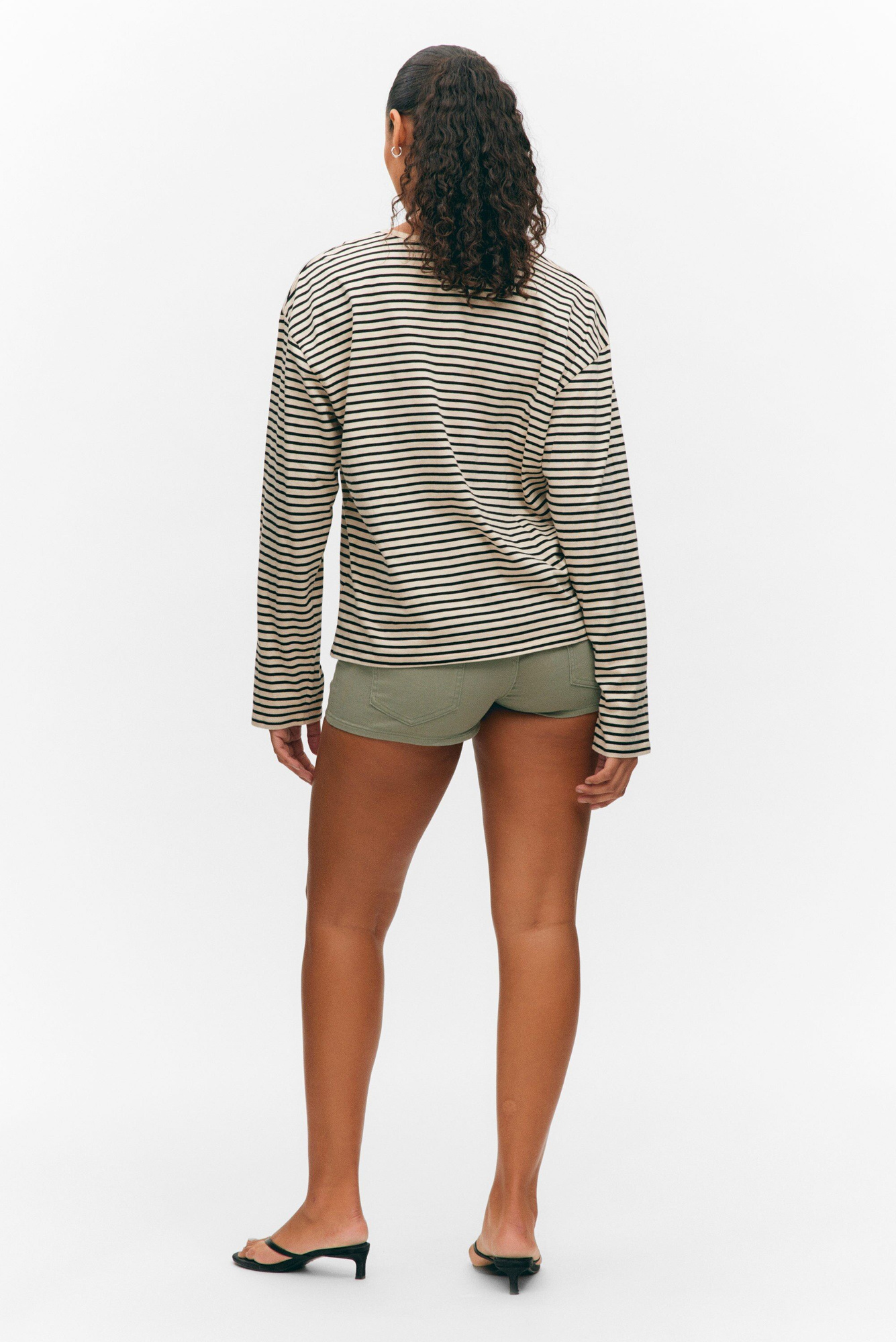 boxy sleeve t-shirt - Striped Black | Monki WW