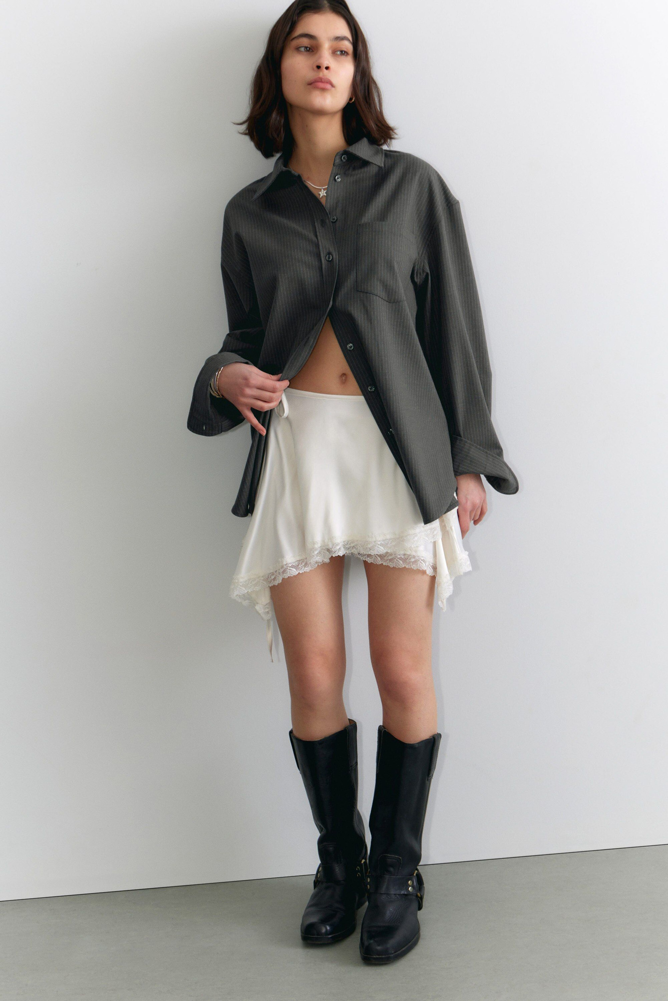 long-sleeved oversized poplin shirt - Pinstriped Dark Grey