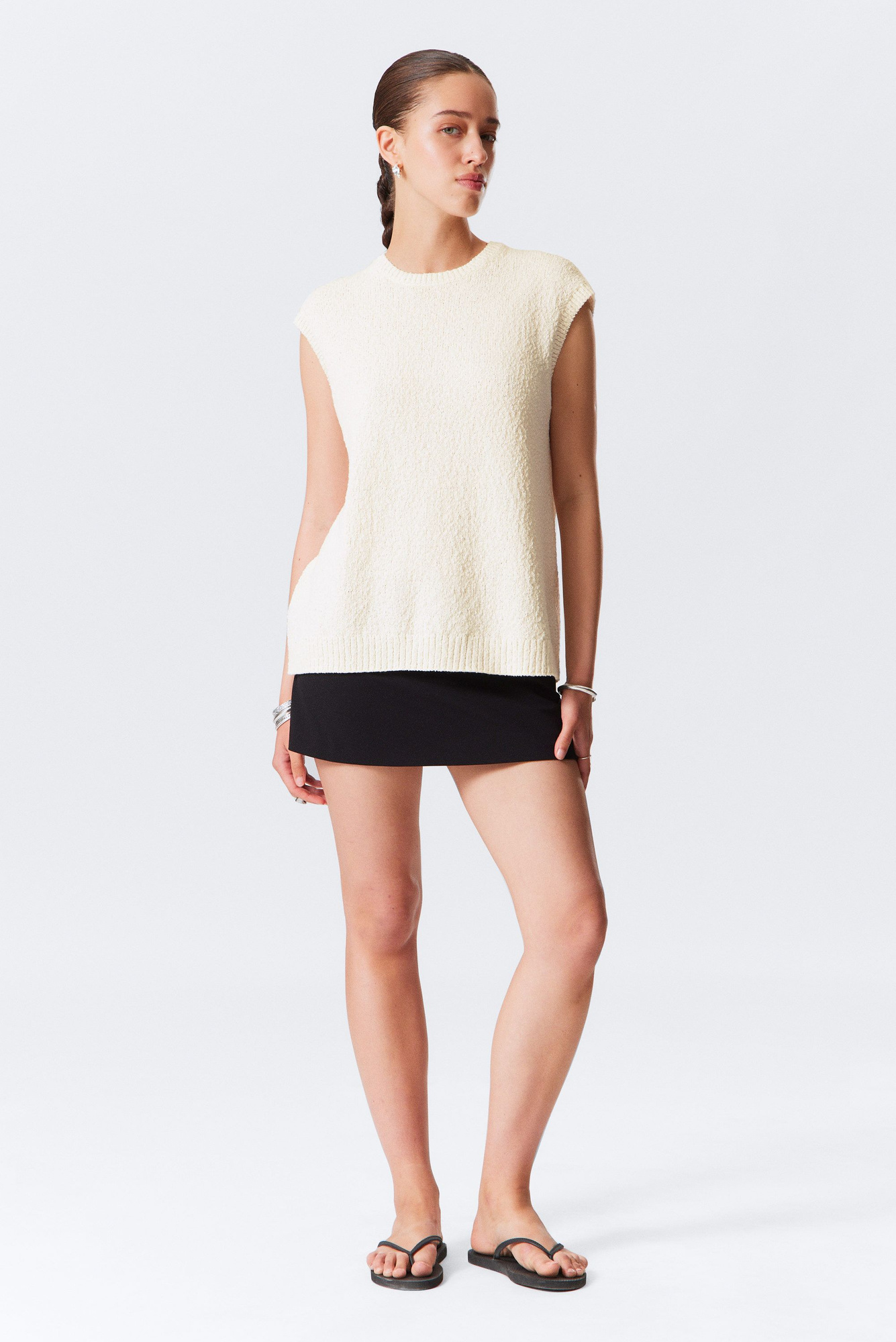 boxy textured knitted vest - Off-white | Weekday GB