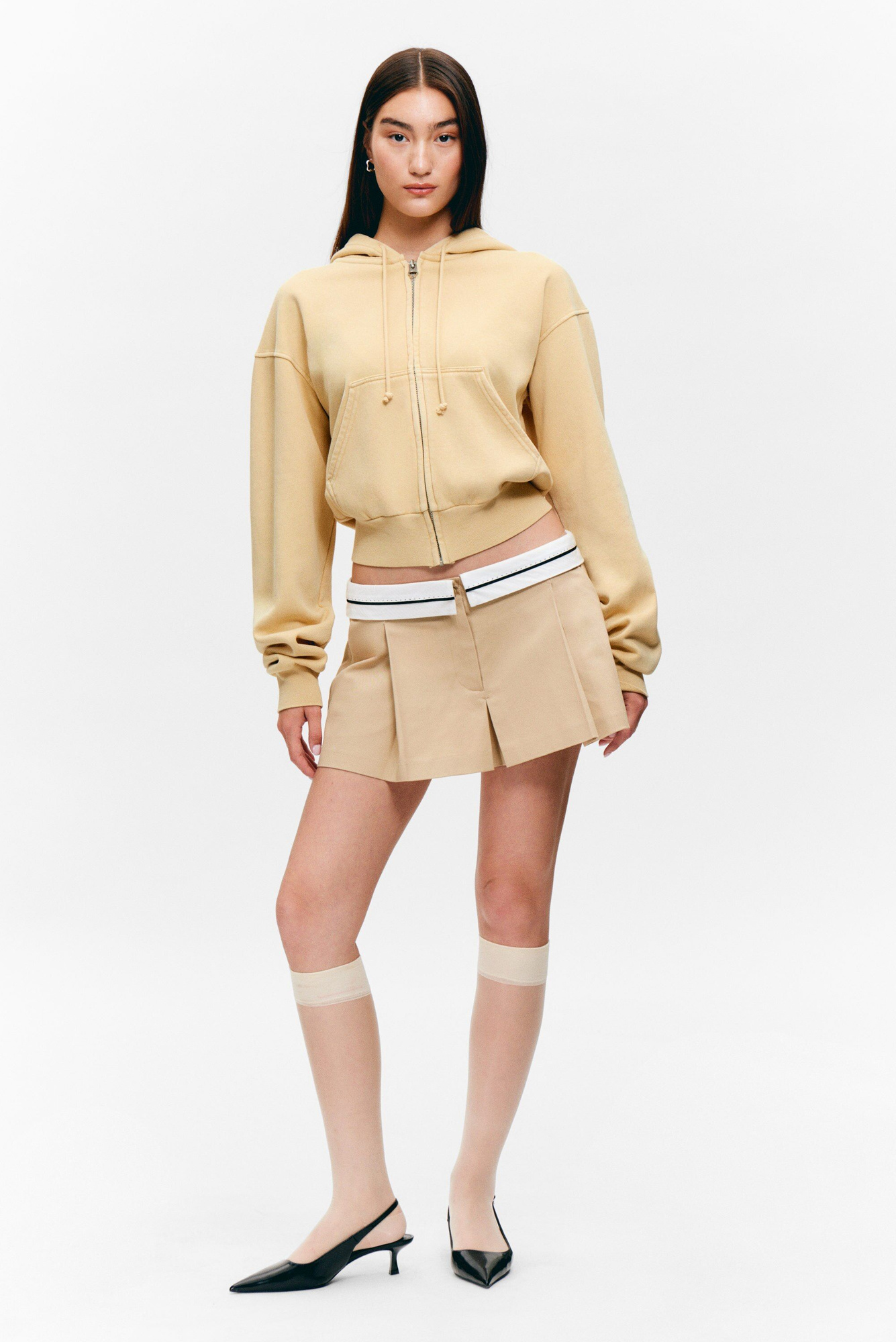 【新品未開封】 nissy naptime SWEAT PARKA-BEIGE short zip hoodie - Washed Light Beige | Monki WW